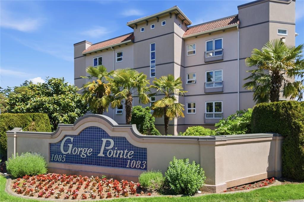 Gorge Pointe — building photo 3