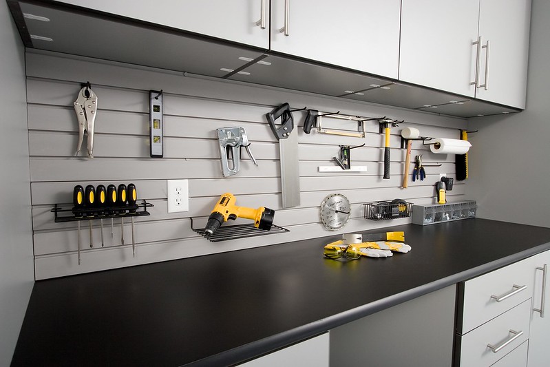 Slatwall & Panel Systems