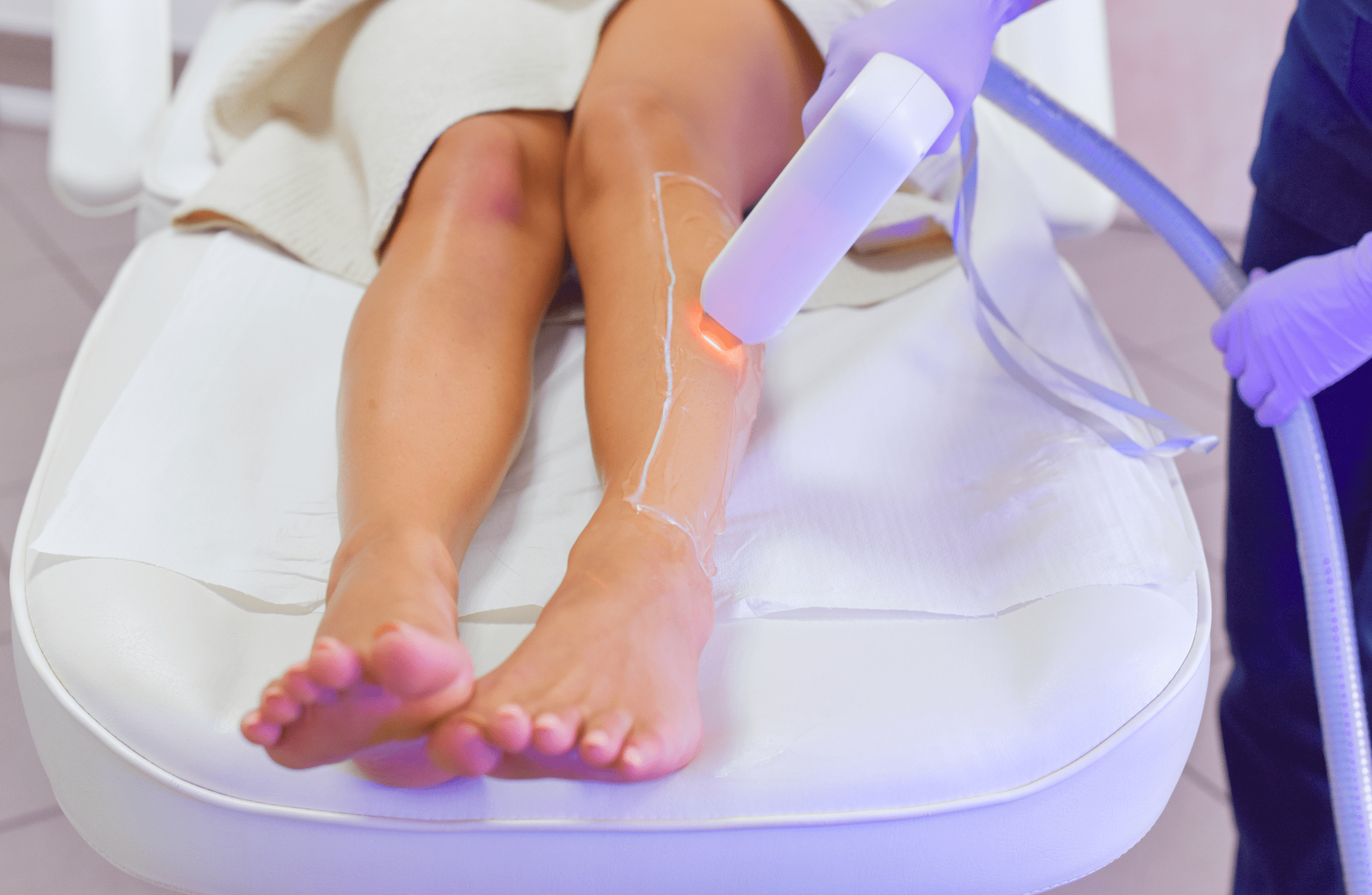 A guide to how laser hair removal works for smooth, hair free skin