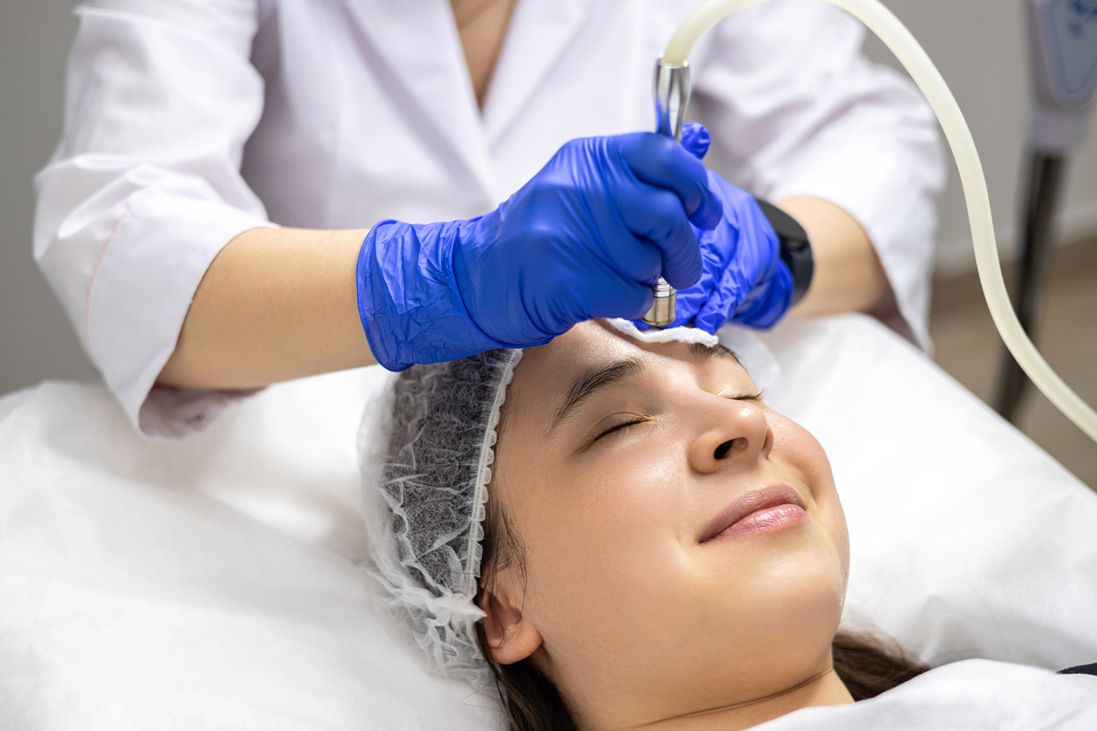 HydraFacial MD treatment for a radiant complexion in New York City