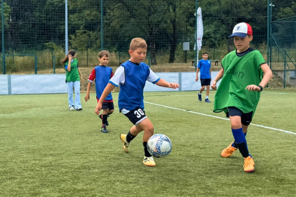 What Makes British Football Coaching Unique?