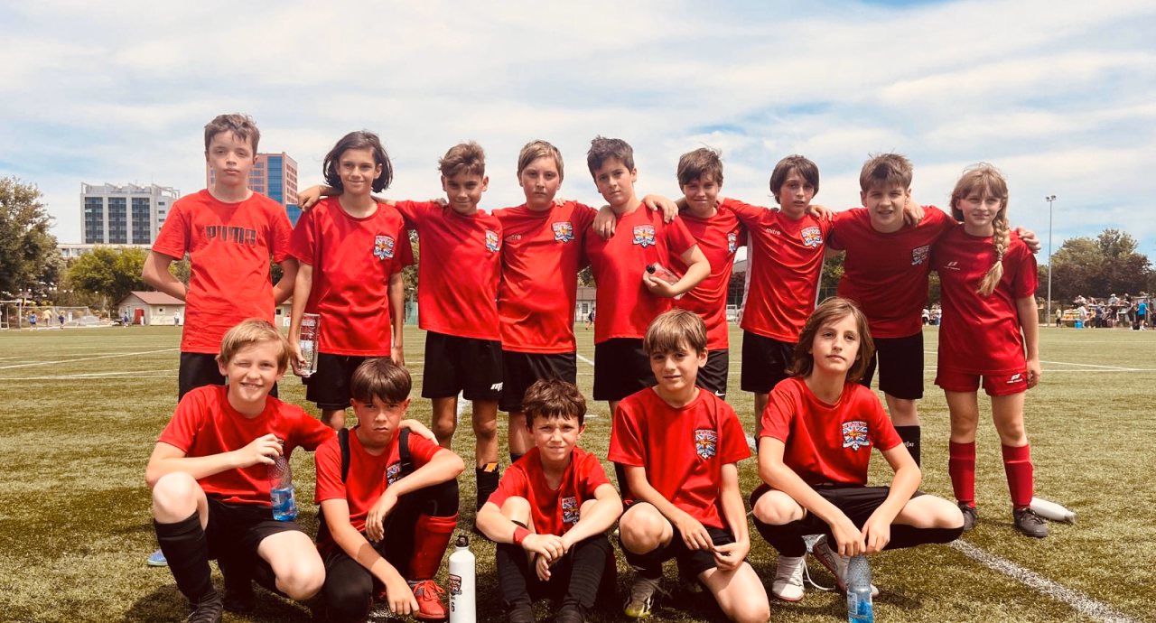 Preparing for the Holidays: Rest, Recharge, and Stay Consistent with Training