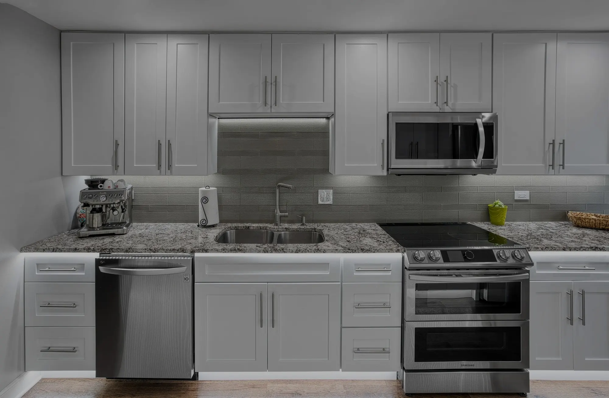 Cabinet Refacing in Chicago, IL