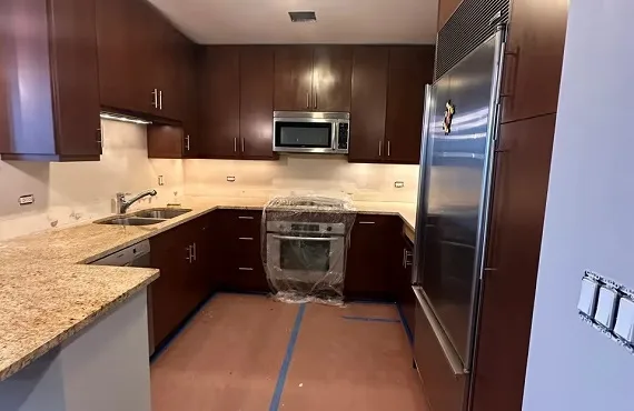 Receive a pre-estimate based on your kitchen photos.