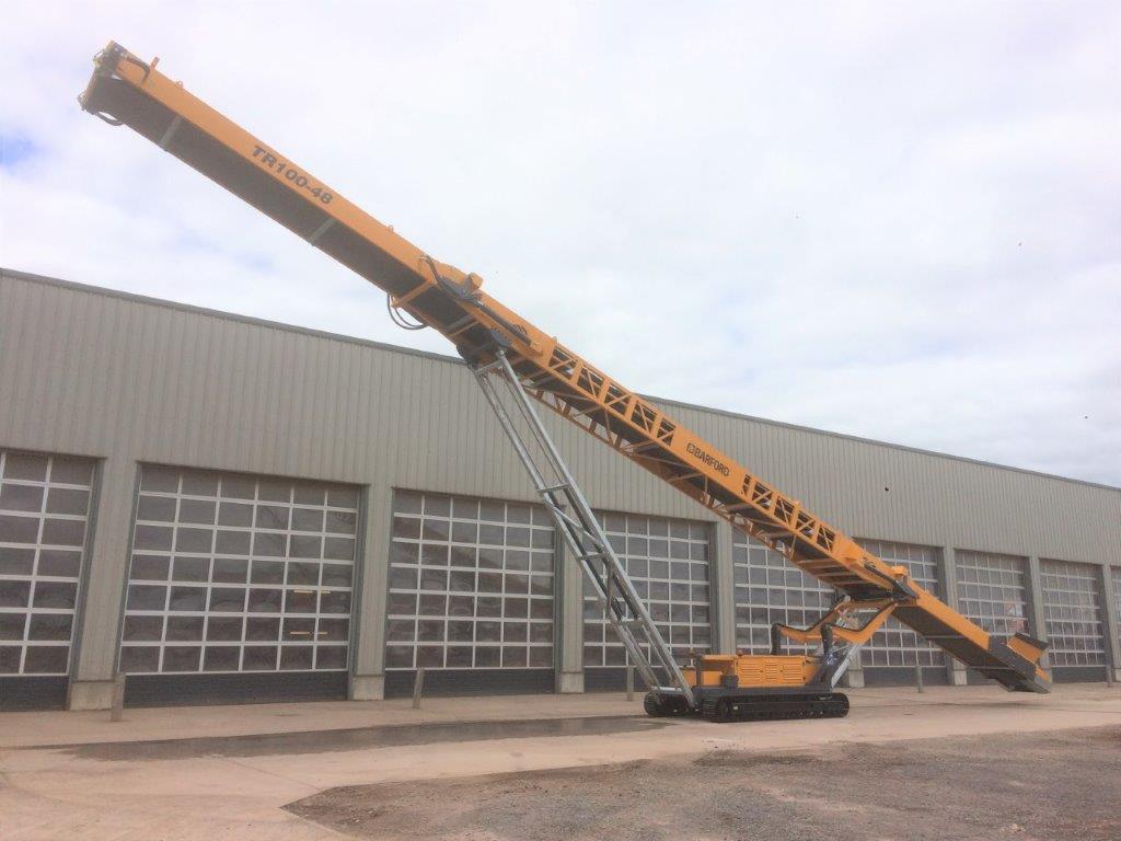 100' Tracked Stacker Conveyor