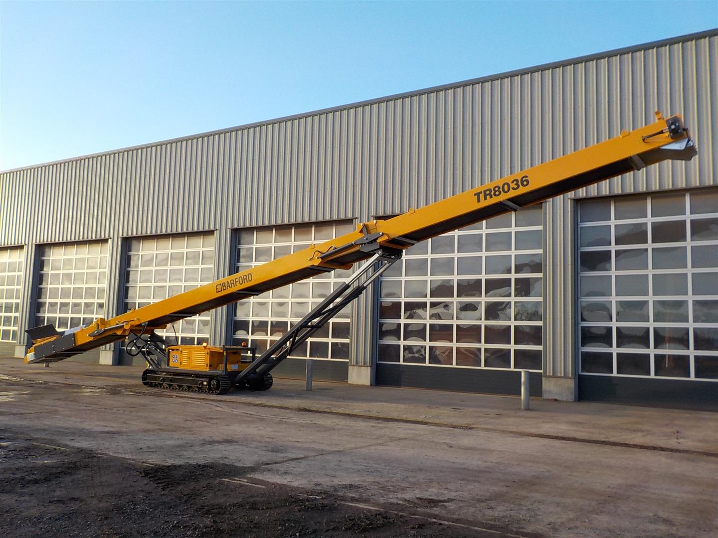 80' Tracked Mobile Stacker Conveyor