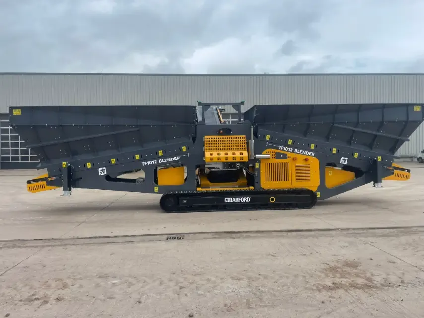  TF1012 Mobile Tracked Blender
