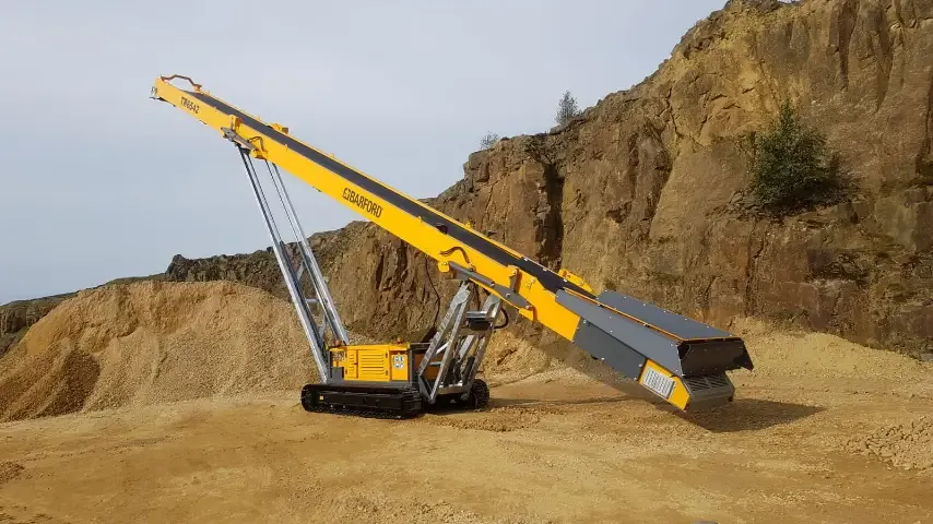 TR6542 Tracked Stockpile Conveyor