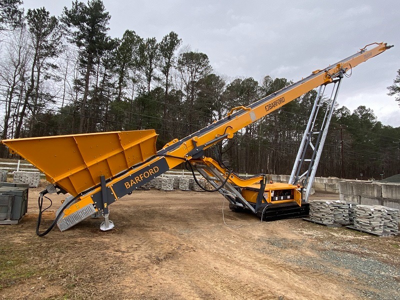 80' Tracked Stacker Conveyor