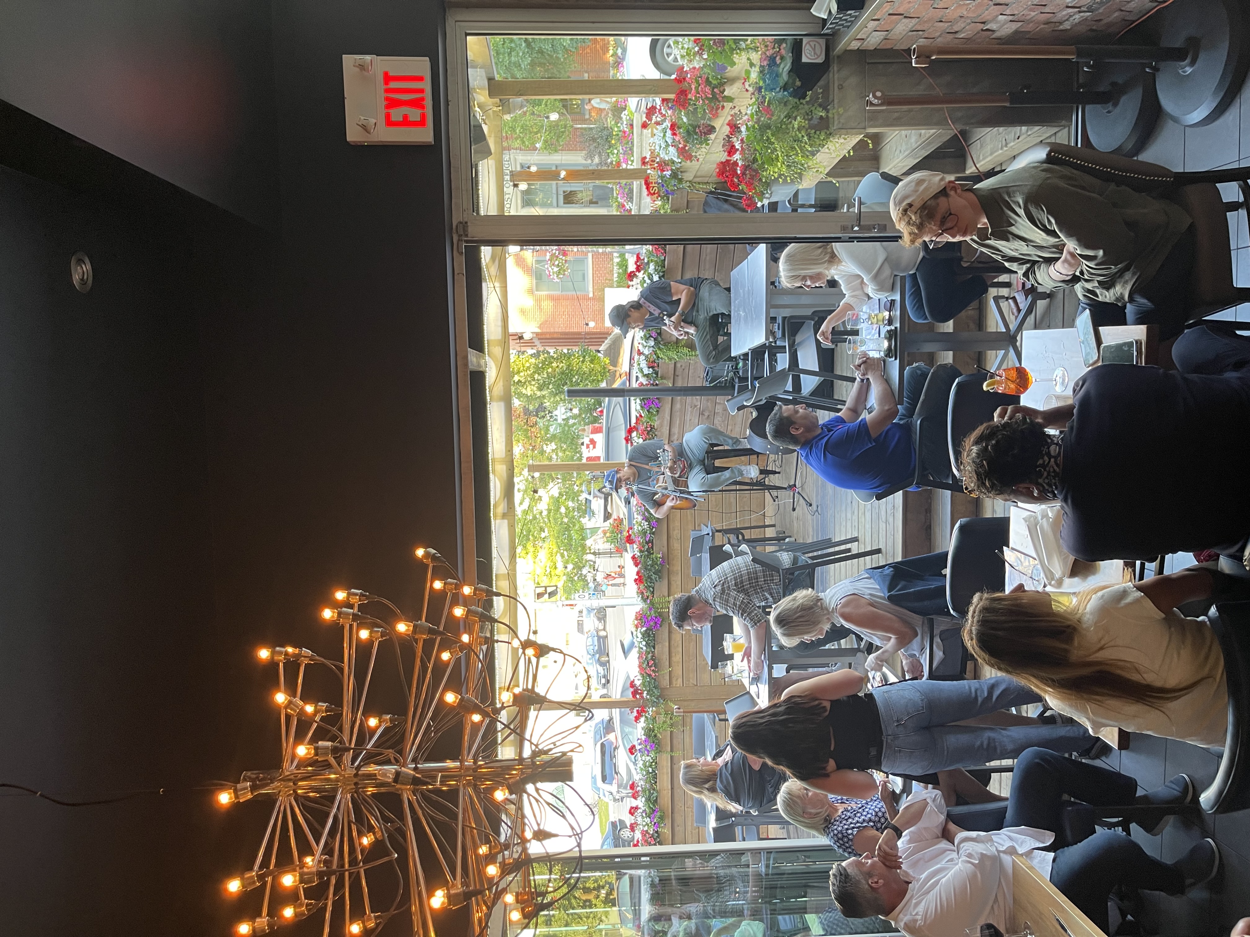 Patio dining for groups Oakville