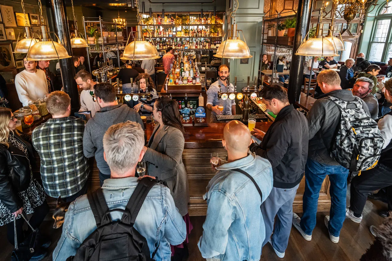 Founded in the 1800s by Barclays, a company once known for their beer-brewing and nowadays as global financiers, the building at 76 Mitcham Road has been a mainstay for Tootingites for generations. Talk to the locals and they will regale you with tales of times past, of local characters and of life on the Broadway. Our ethos is a simple one, to maintain this community cornerstone as hospitably as we can and allow local history to continue in as rich a vein as possible.