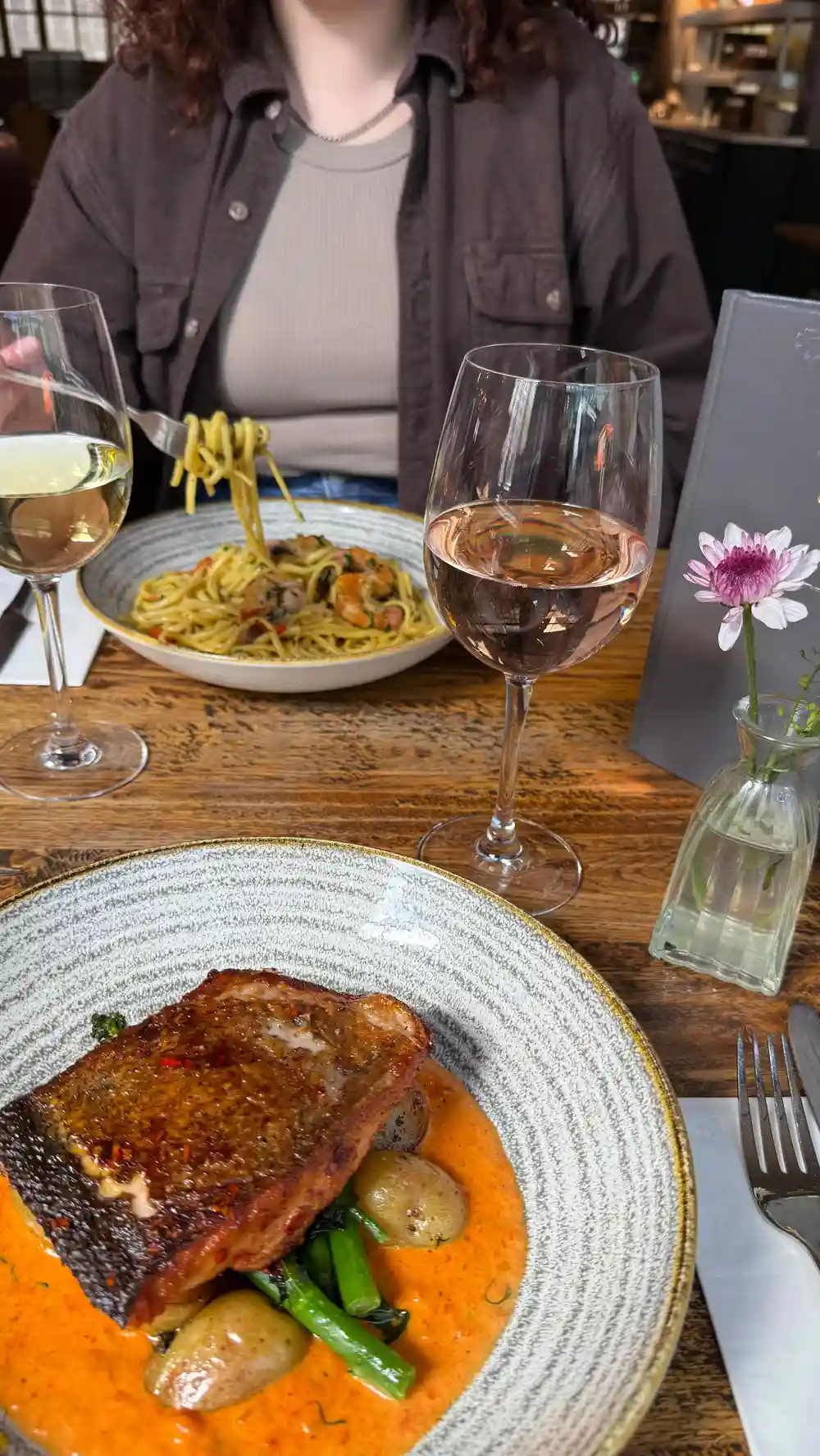 No one could ever say no to our Black Tiger prawn Linguine, it’s as good as it looks! 🍝🦐