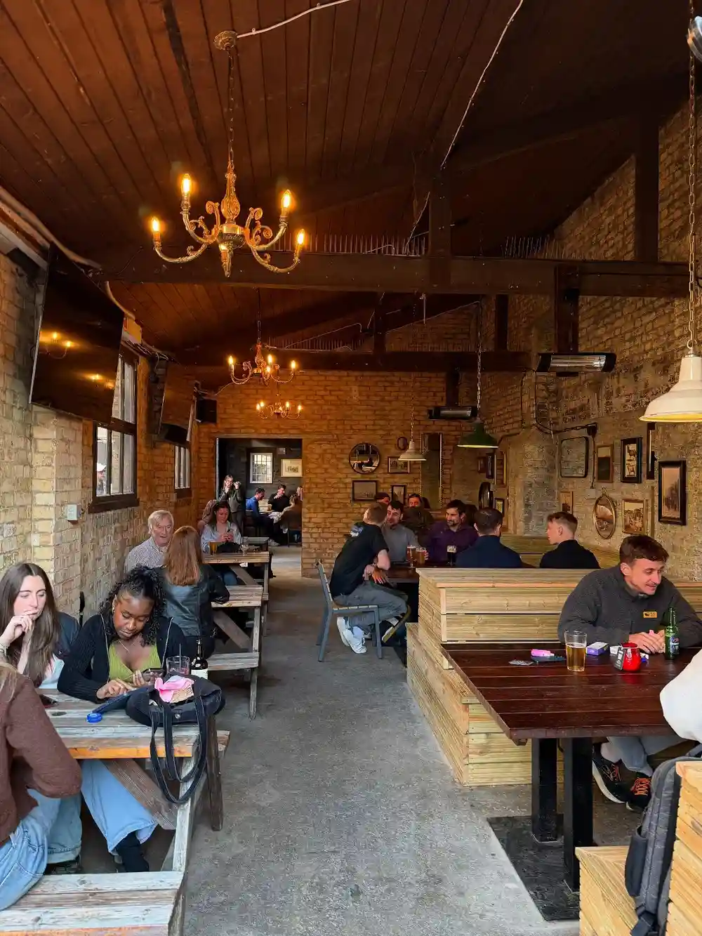 A bit of Antelope life lately, good food, great atmosphere and sports on the screens! 🤩 Catch the Lions on the screens this Saturday, we’re opening at 10am and serving breakfast! 🍳