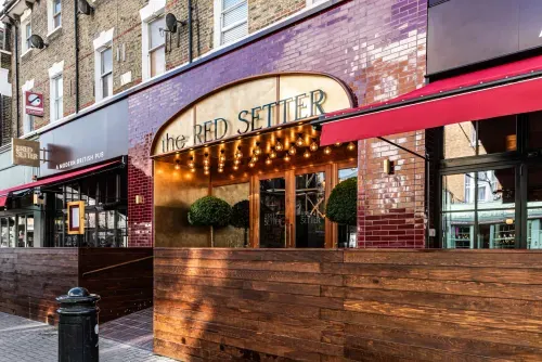 
Nestled in the heart of Battersea's vibrant Northcote Road, The Red Setter is a welcoming haven for all. With its warm atmosphere and exceptional service, it’s the perfect spot for casual catch-ups, special celebrations, or simply unwinding with great food and drinks. Whether you're a local or just visiting, The Red Setter promises memorable moments in a cosy and inviting setting.