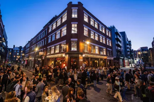 Live music gigs and comedy nights in our basement venue, with great food, craft beers, cocktails and more in our lounge bar in Clerkenwell.