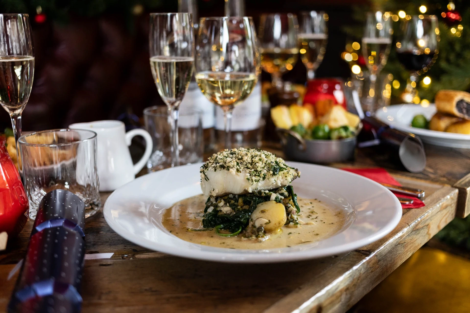 Our chefs have prepared a festive menu perfect for dining with loved ones, team Christmas lunches and nights out. Or if you're just looking for a place to enjoy drinks, then we cater for that too. Contact us today on contact@theredlionleytonstone.co.uk to see how we can take the stress out of your party planning.