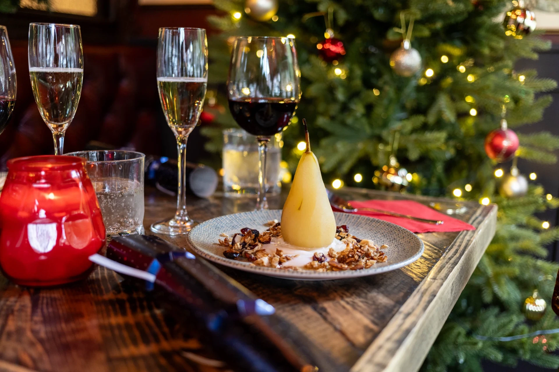 Our chefs have prepared a festive menu perfect for dining with loved ones, team Christmas lunches and nights out. Or if you're just looking for a place to enjoy drinks, then we cater for that too. Contact us today on contact@eastdulwichtavern.co.uk to see how we can take the stress out of your party planning.