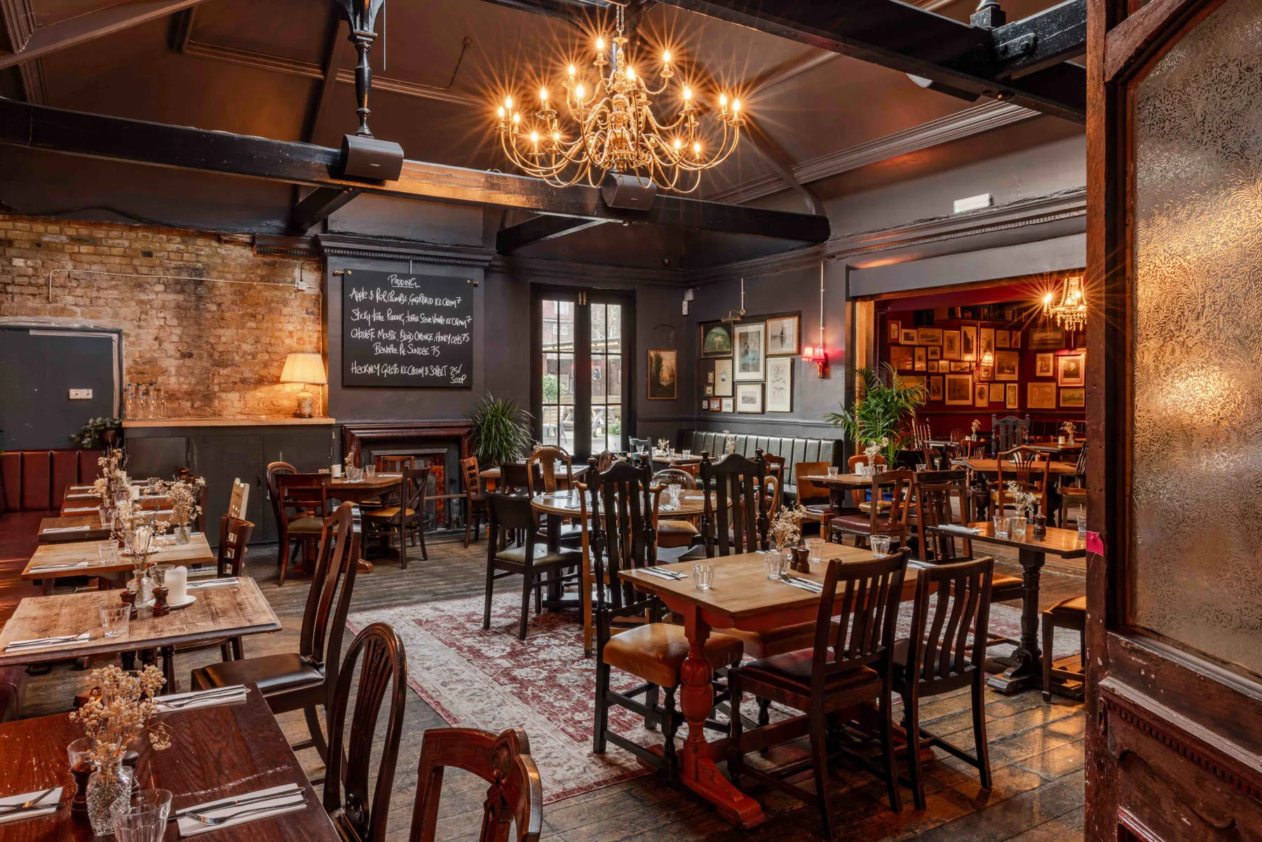 Host your next event with us at The Clapton Hart. Whether you're planning an intimate get-together or a full-blown celebration, we’ve got the perfect space and atmosphere to suit the occasion. From our cosy lounge, ideal for relaxed catch-ups and casual drinks, to our welcoming dining room, perfect for a sit-down dinner with friends, family, or colleagues. We offer a variety of options to make your event truly special. Let our friendly team help bring your vision to life, whatever the size or style.