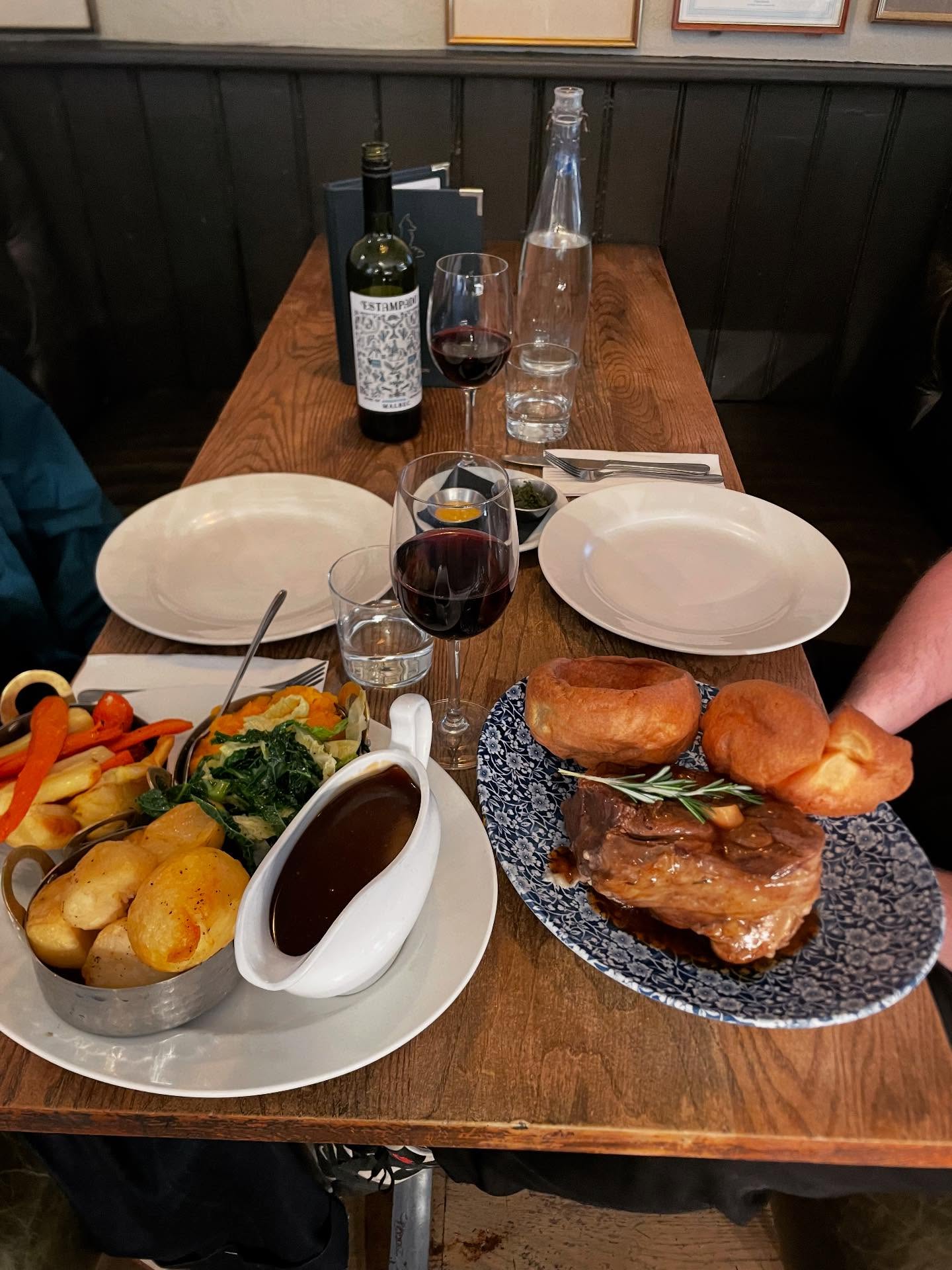 First Roast of the year 2026! 😋😋
Join us today and enjoy one of our amazing roast dinner!
#sundayroast #sunday #roastdinner #crouchend