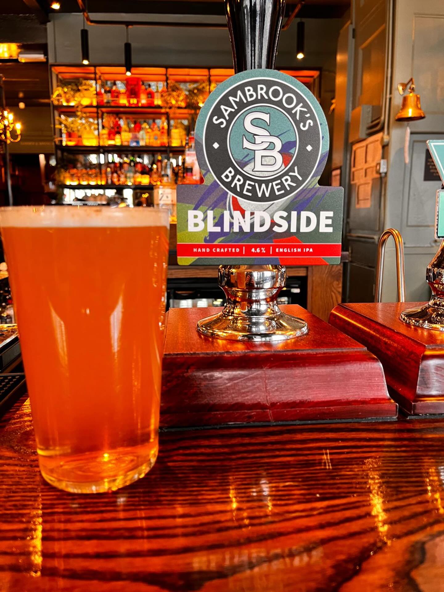Just in time for the Six Nations, we’ve added a brand new cask ale from local brewers @sambrooksbrew

Meet Blindside, a beautifully handcrafted, super drinkable 4.6% ABV pale ale. Perfect for settling in with the rugby all weekend!

📅 Meet The Brewer – Wednesday 11th February
Join Sambrook’s as they talk through their beers and the history of ale. A few tickets still left – link in bio!

Drink local. Watch rugby. Repeat. 

#6Nations #Rugby #TootingBroadway #CaskAle #SamBrooks