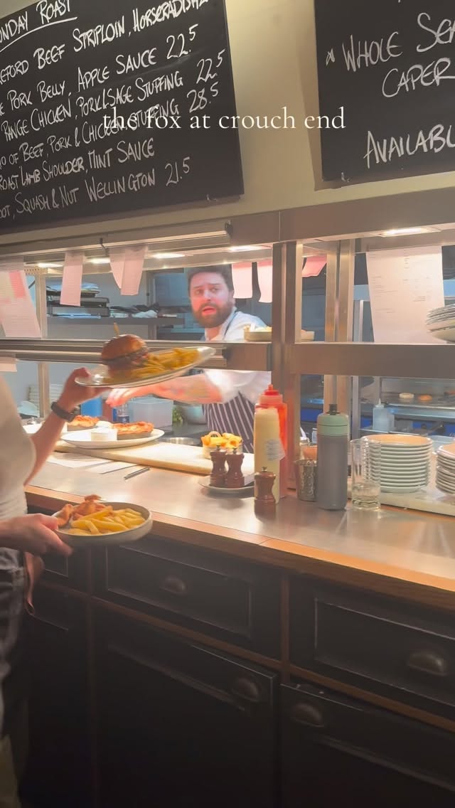 introducing our very first edition of DOGS OF THE WEEK. we love all the pooches of crouch end, big and small. recognise any of these guys? whose your favourite?? its hard to pick, we rate them all one million out of ten 🐶 (all hands were washed after the making of this video) #crouchend #crouchendpubs #urbanpubsandbars #thefoxatcrouchend