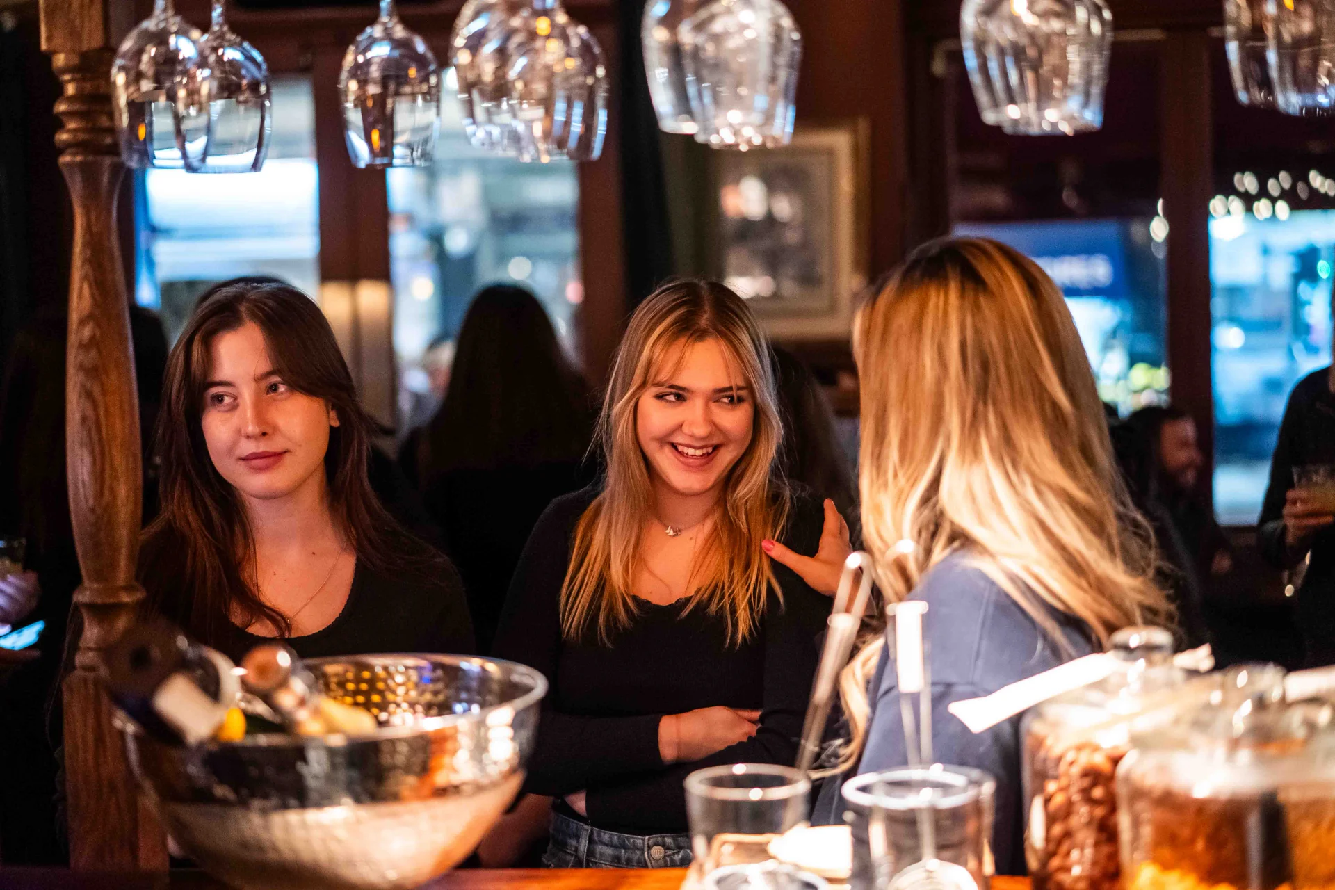 Situated in the heart of Kensington, The Duchess of Kensington is a pub that blends timeless elegance with a warm, welcoming atmosphere. A neighbourhood favourite offering a dining experience that celebrates the best of British cuisine, with a focus on seasonality and top-quality ingredients alongside a great selection drinks.