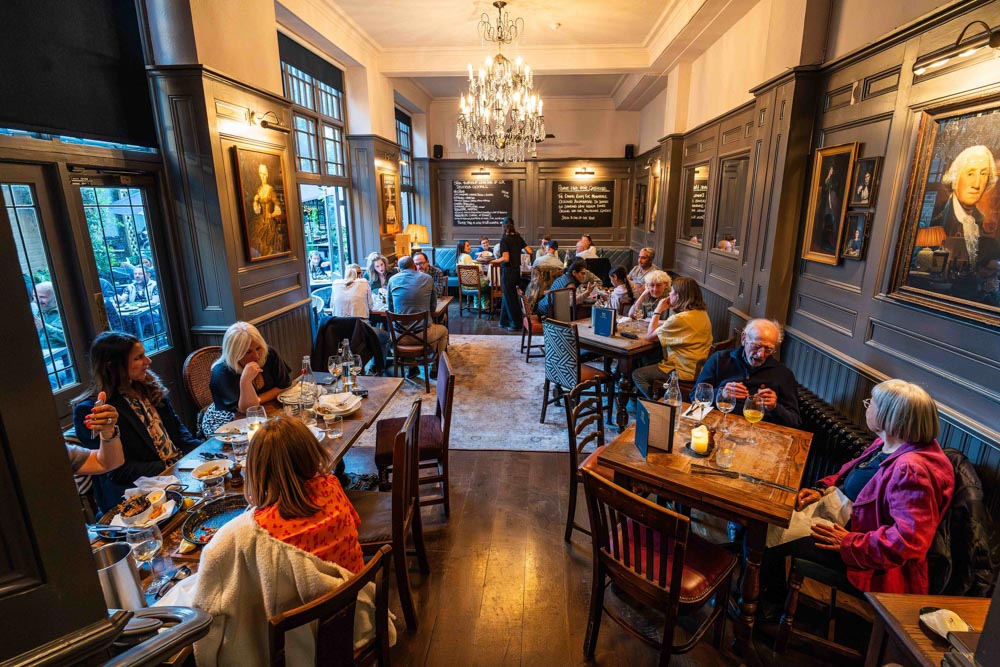 Let your hair down this Christmas at The Gatehouse, Highgate village. With top-notch food, drinks flowing, and the best festive feels, it’s the perfect place for your celebration. Round up your gang and make your booking now!
