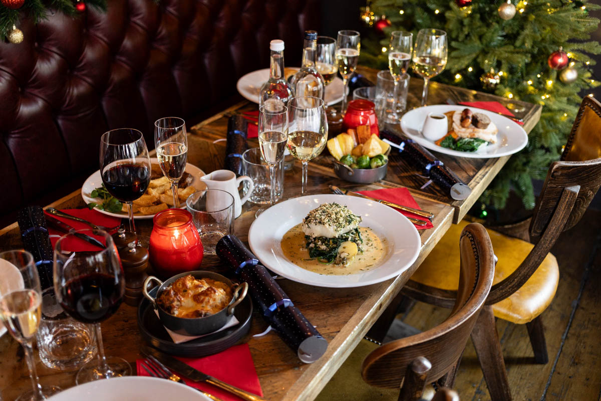 Our chefs have crafted a festive menu that’s perfect for family meals, team Christmas lunches, and nights out with friends. If you’re simply looking for the ideal spot to enjoy drinks, we’ve got you covered too. Get in touch today and let us take the hassle out of your party planning.