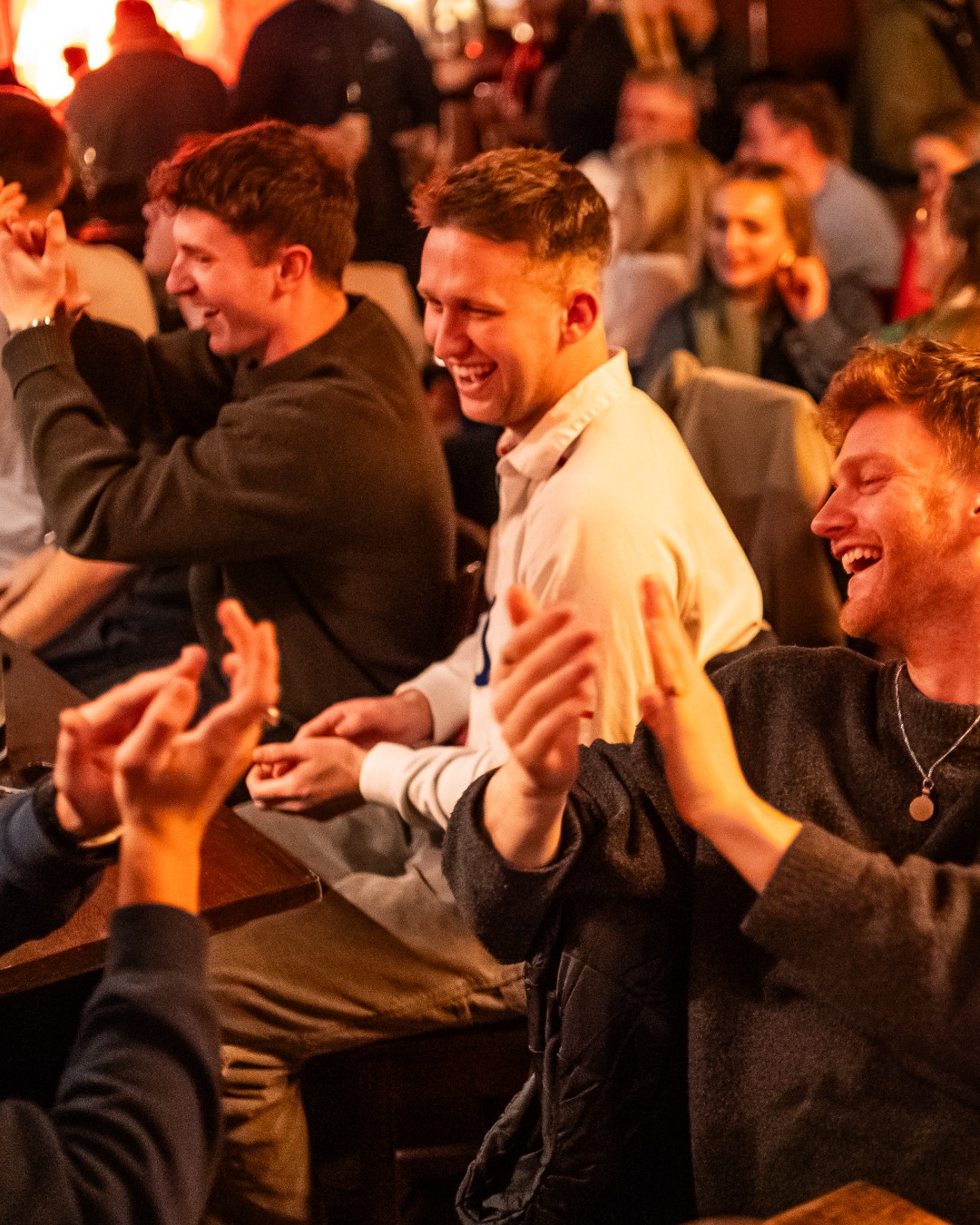 Just over a week to go until rugby takes centre stage on our screens! Book your spot and get ready to cheer with a pint in hand and great pub food on the table 🏉 🍻