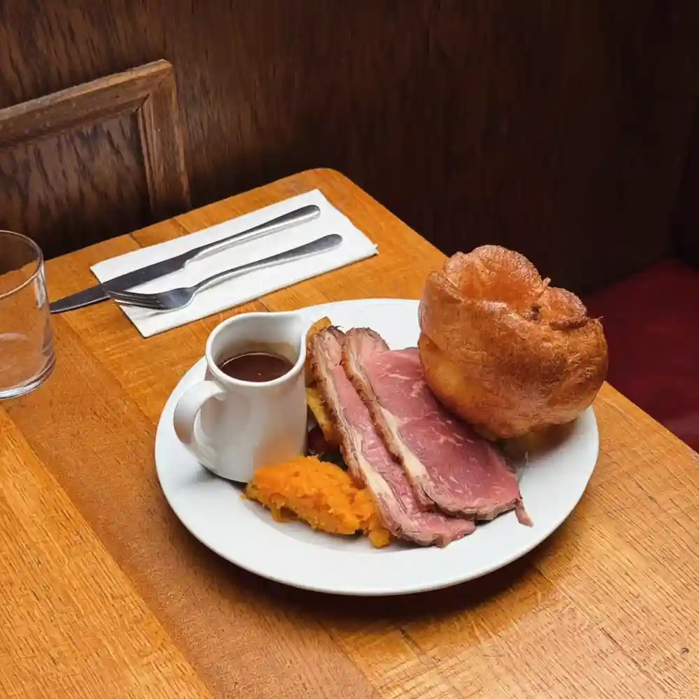 We are roasting until 9pm today! 🌞🍴
