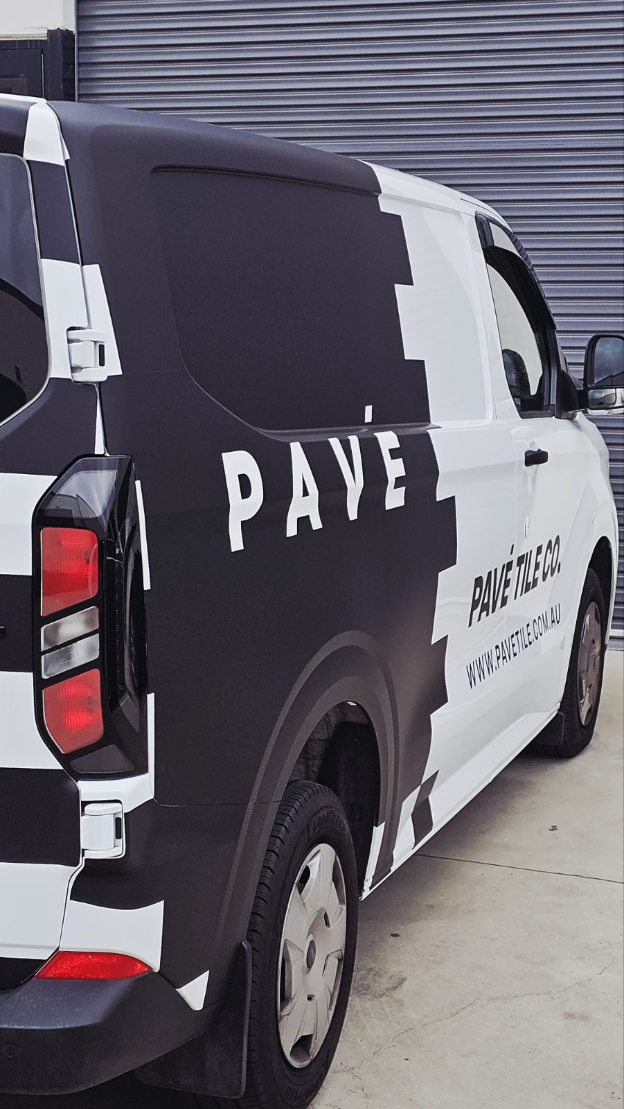 Ford Transit Custom vinyl wrap based in Melbourne