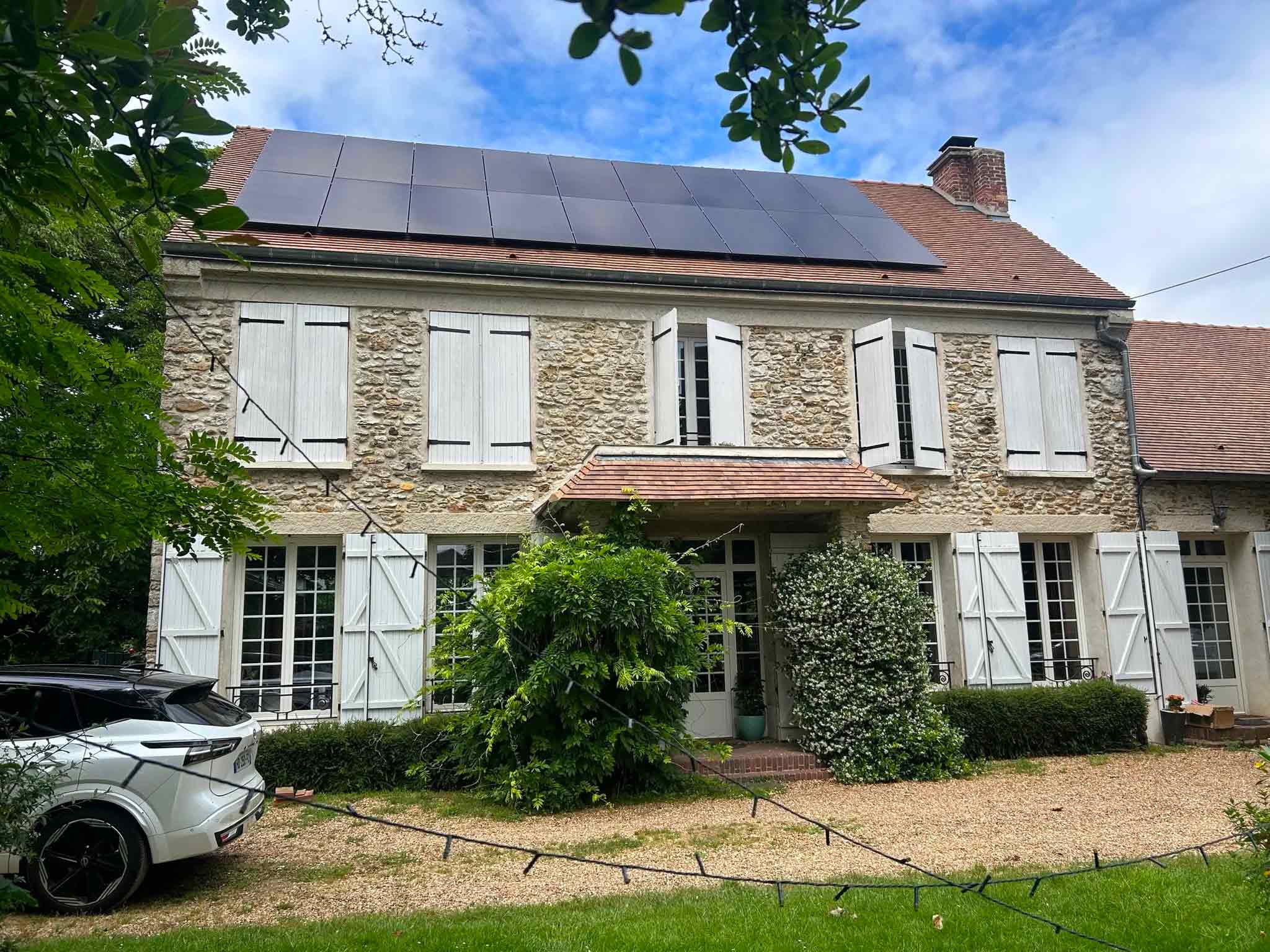 Installation photovoltaïque à Sonchamp (78)