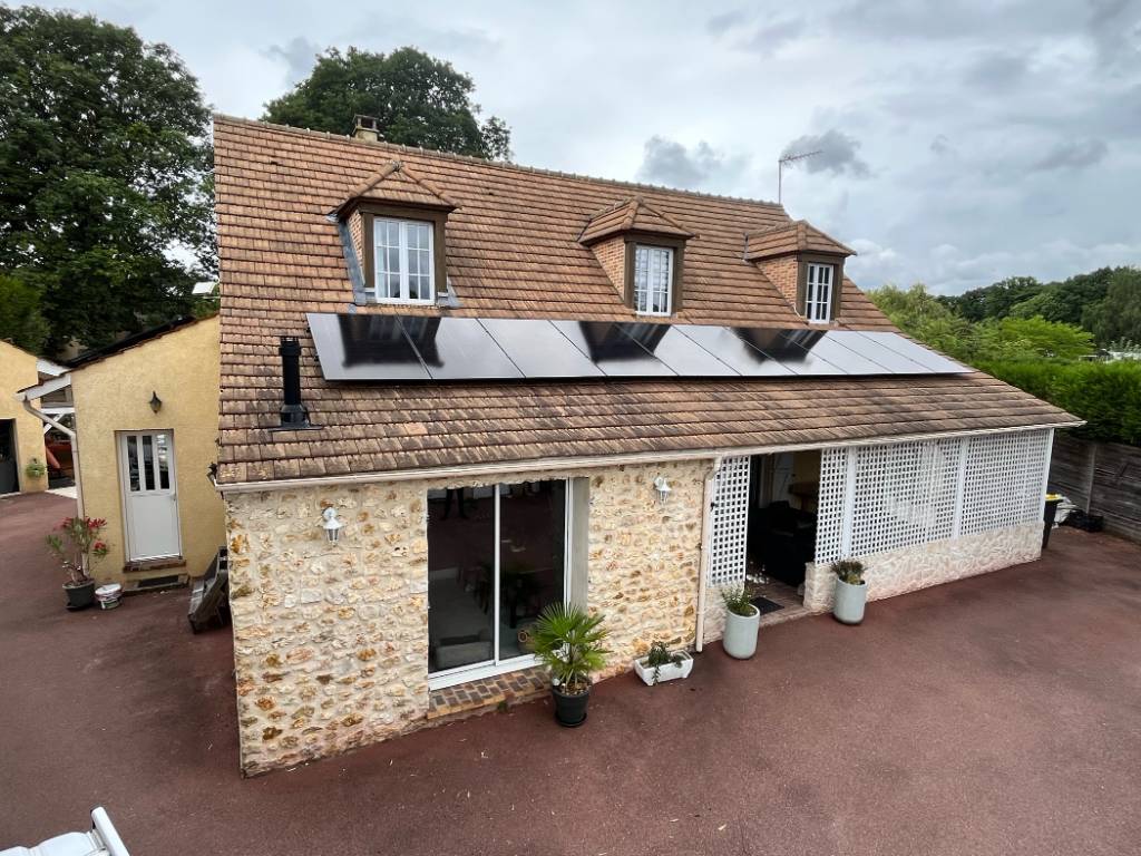 Installation photovoltaïque de 7 kWc à Maurepas (78)