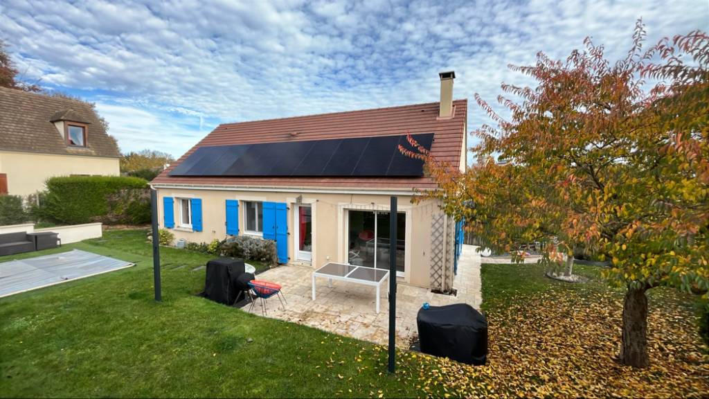 Installation photovoltaïque de 9,6 kWc à Houdan (78)