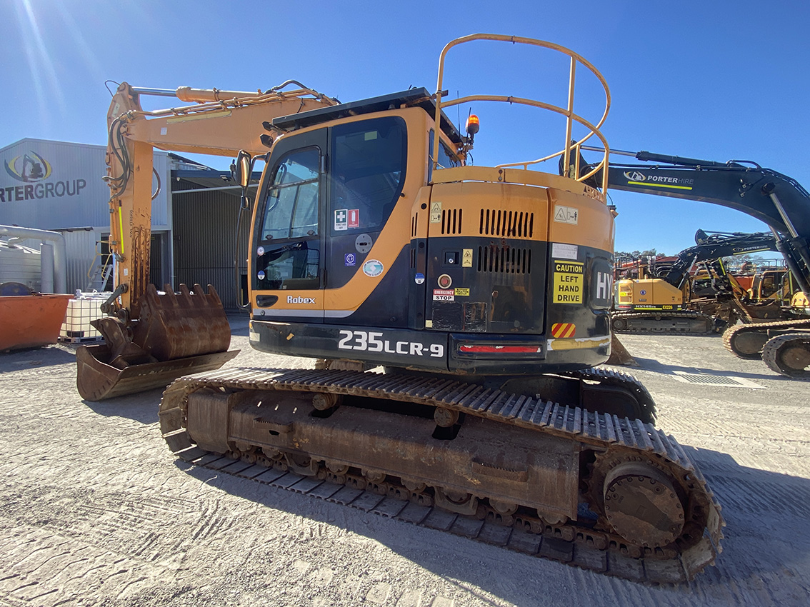 Hyundai R235LCR-9