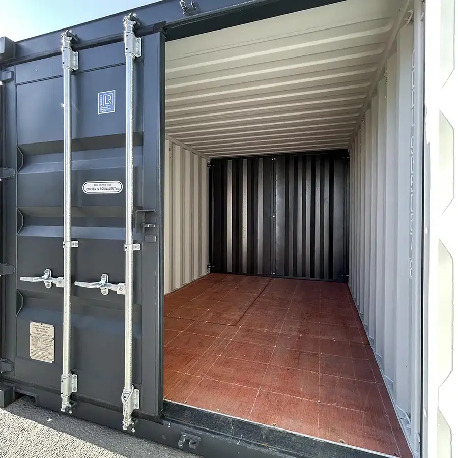 Cloison de séparation pour container maritime