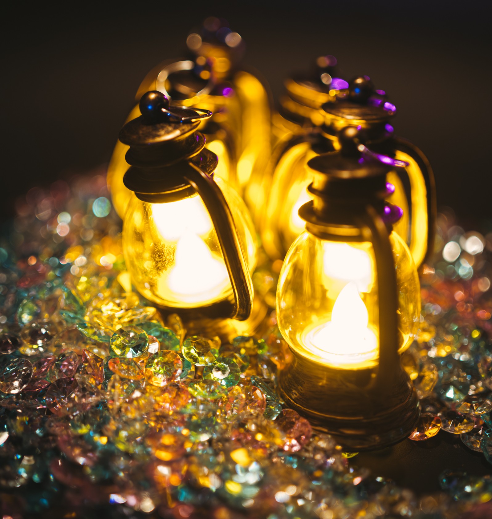 Decorative lit lanterns as game night decor