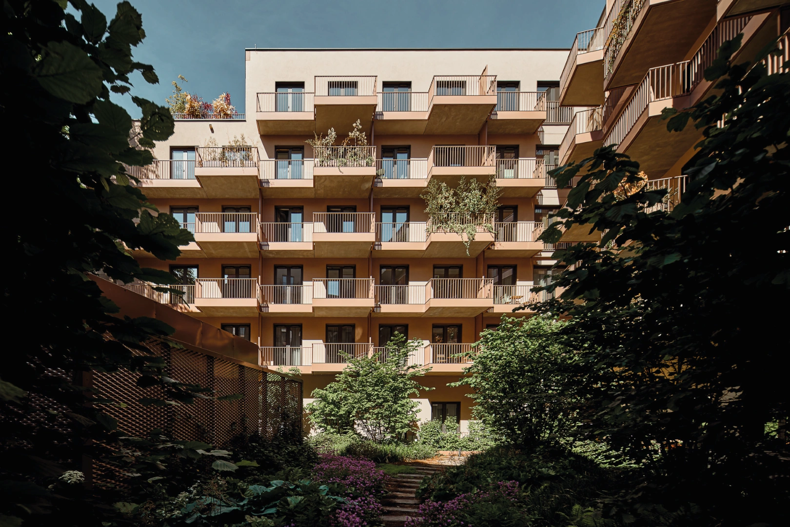 Architektura 38 L