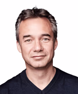 Johan Halle headshot