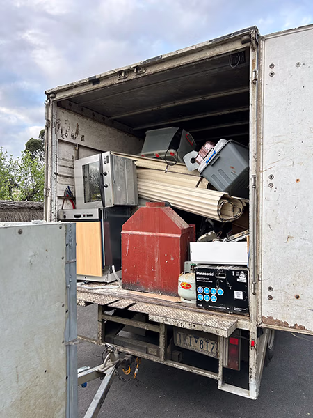 Loaded truck with hard rubbish