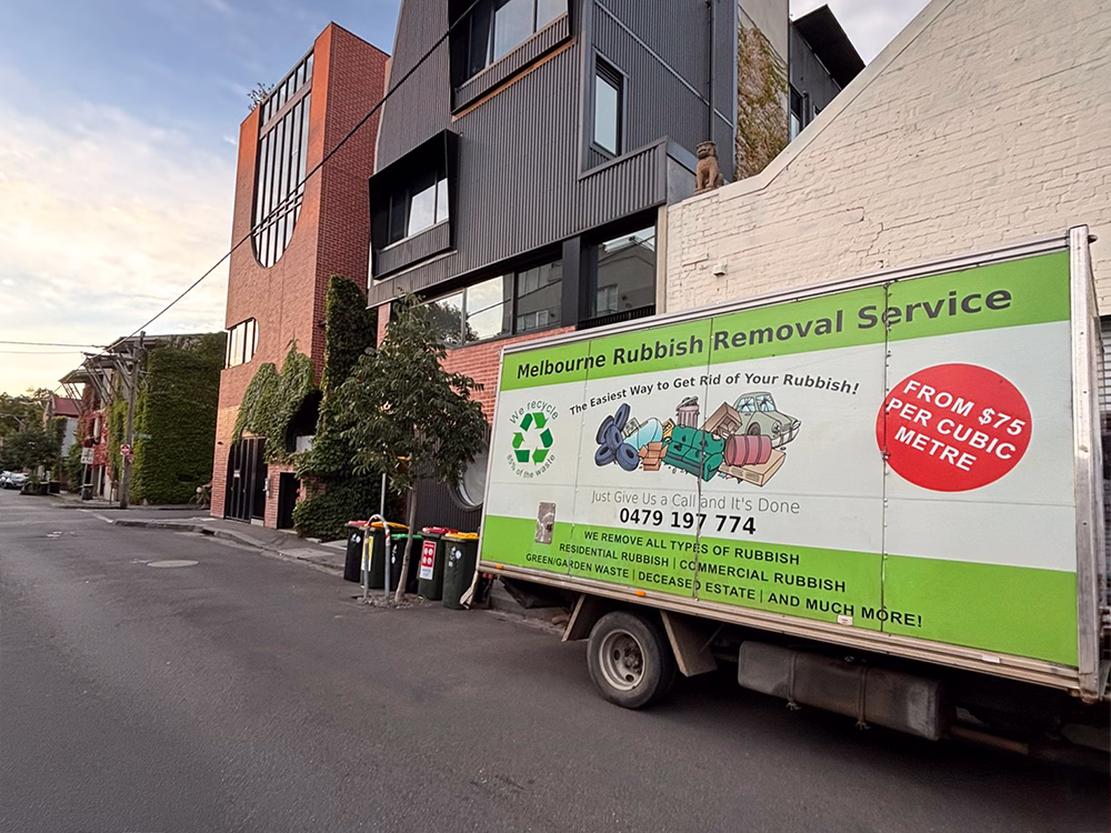 Melbourne Rubbish Removal Service Truck in front of a commercial building