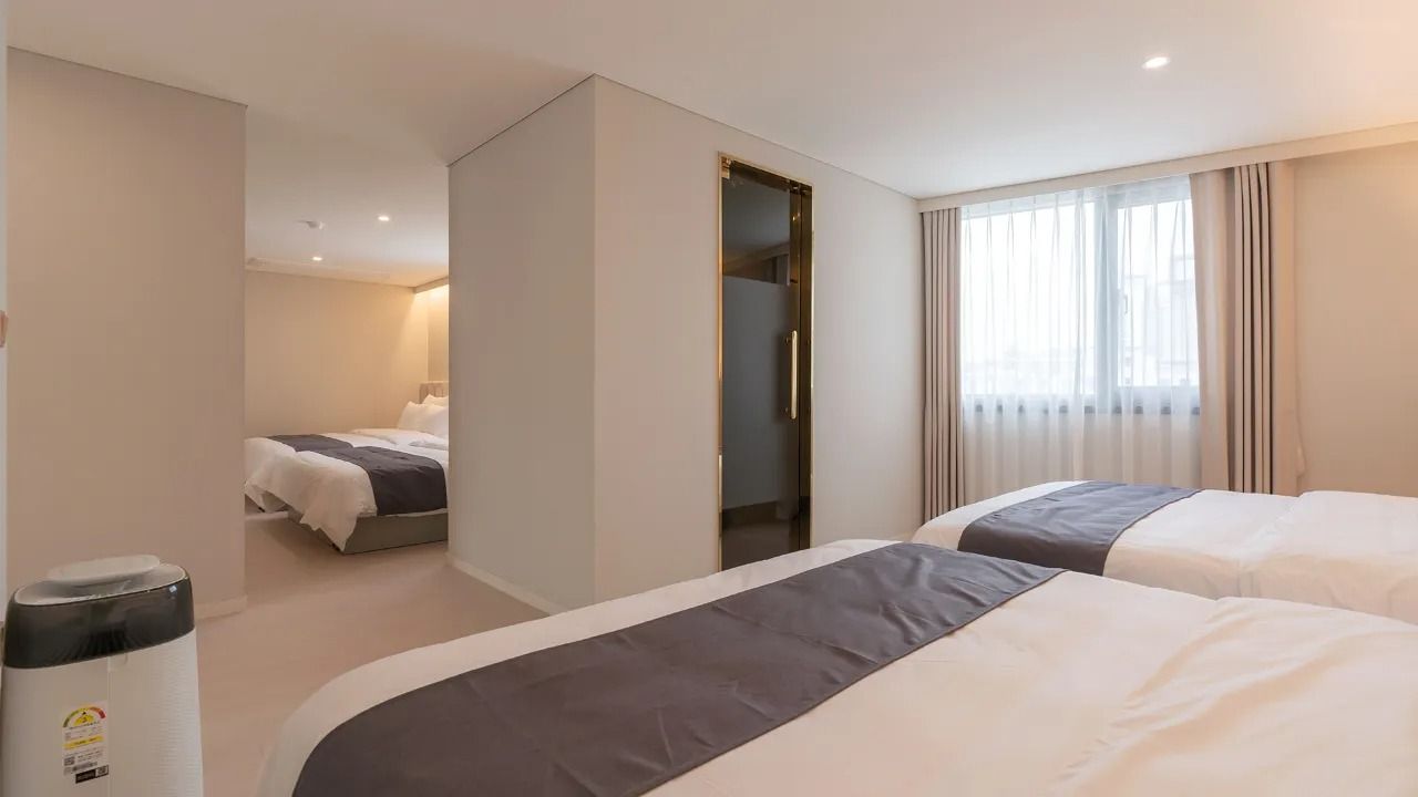 釜山西面登巴斯塔中央酒店（Seomyeon Denbasta Central Hotel）