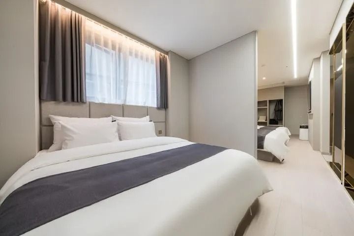 釜山西面登巴斯塔中央酒店（Seomyeon Denbasta Central Hotel）