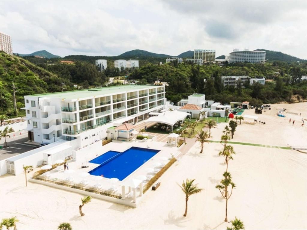 沖繩喜璃愈志LCH海灘渡假村（KARIYUSHI LCH.RESORT on The Beach）