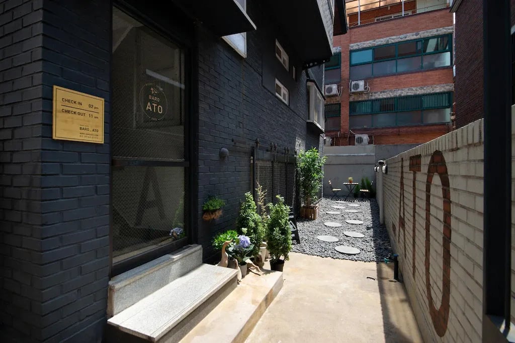 弘大巴羅阿托酒店 Hotel Baroato