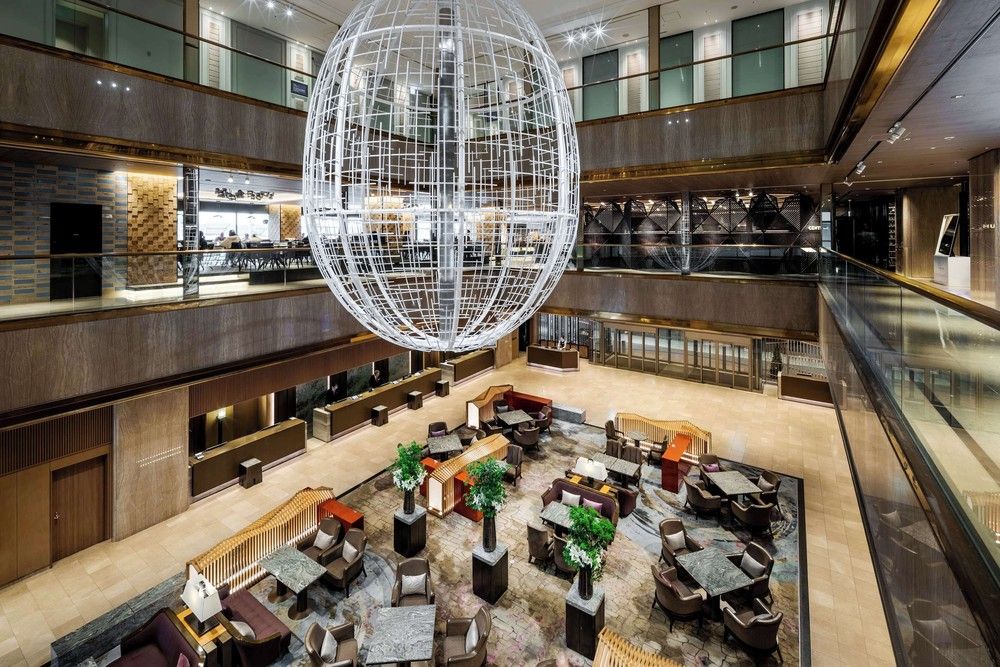 Hilton Osaka - Lobby