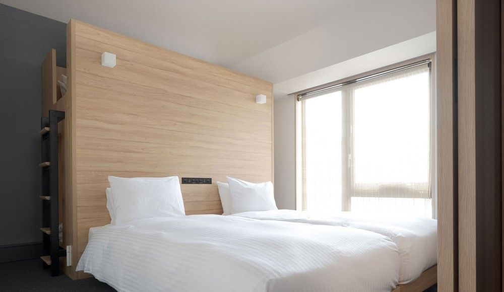 大阪難波天月酒店 - Down comforters, in-room safe, desk, iron/ironing board