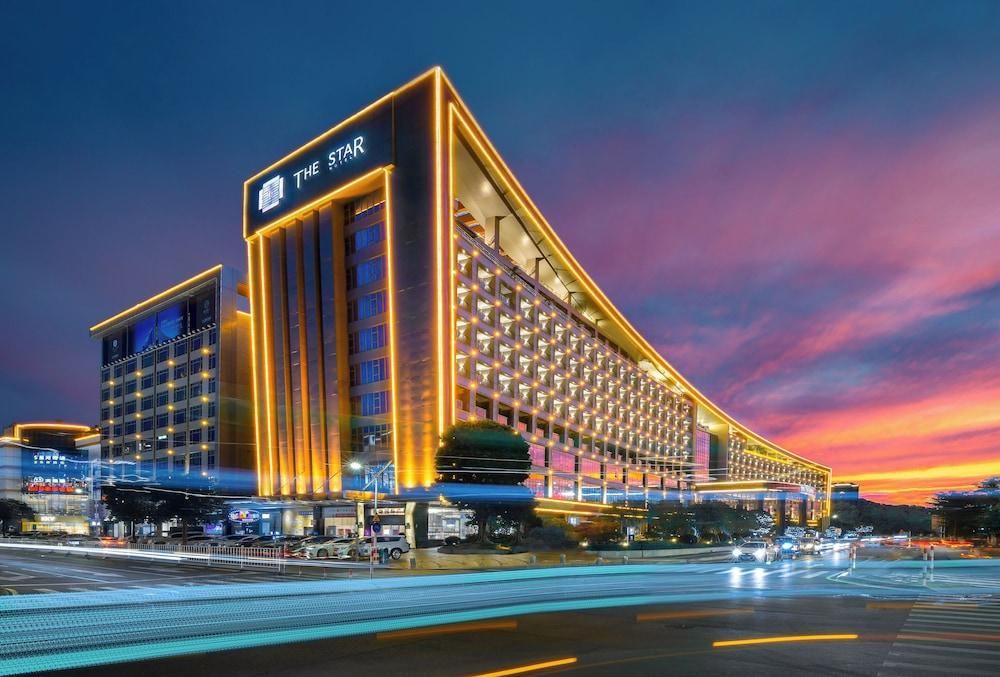 肇慶星湖大酒店 Zhaoqing Star Lake Hotel
