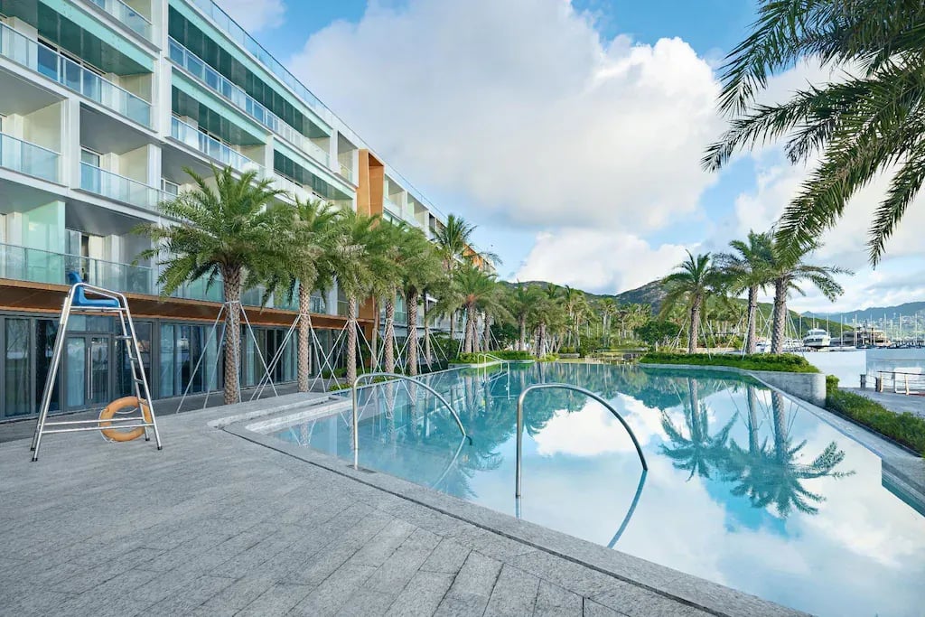 深圳浪騎瞻雲海濱度假酒店 Shenzhen Langqi Yunqi Resort