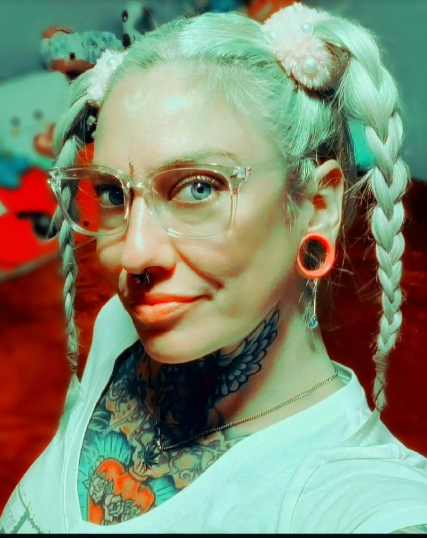 Alicia Hodge